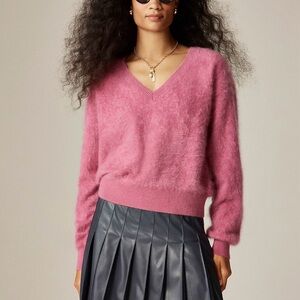 Women's V-Neck Brushed Cashmere  Sweater - Pink